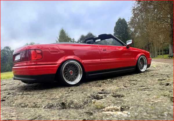 1:18 Audi 80 Typ89 Cabrio 2.3 Rot - Bj.91 erste Version + OVP